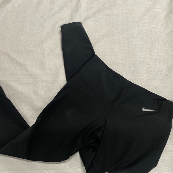Nike dri-fit leggings, black size small work out yoga - Picture 2 of 4